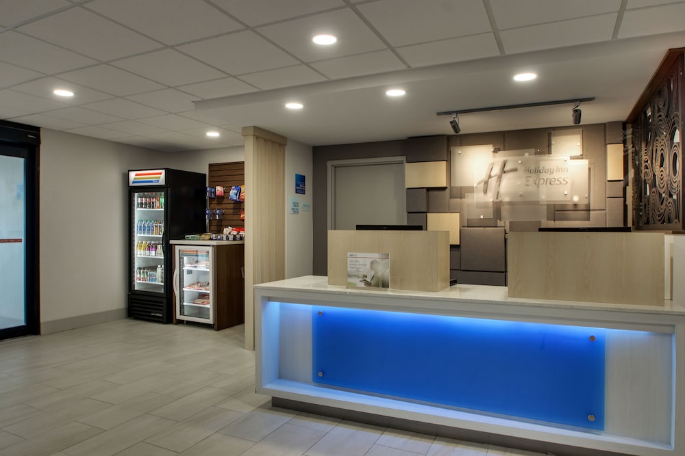 Holiday Inn Express Atlantic City W Pleasantville Ex Comfort Inn Suites West Atlantic City 10/70