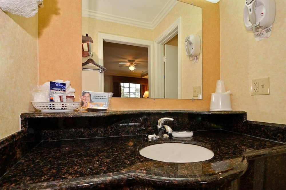Princess Inn - Westminster / Huntington Beach 61/62