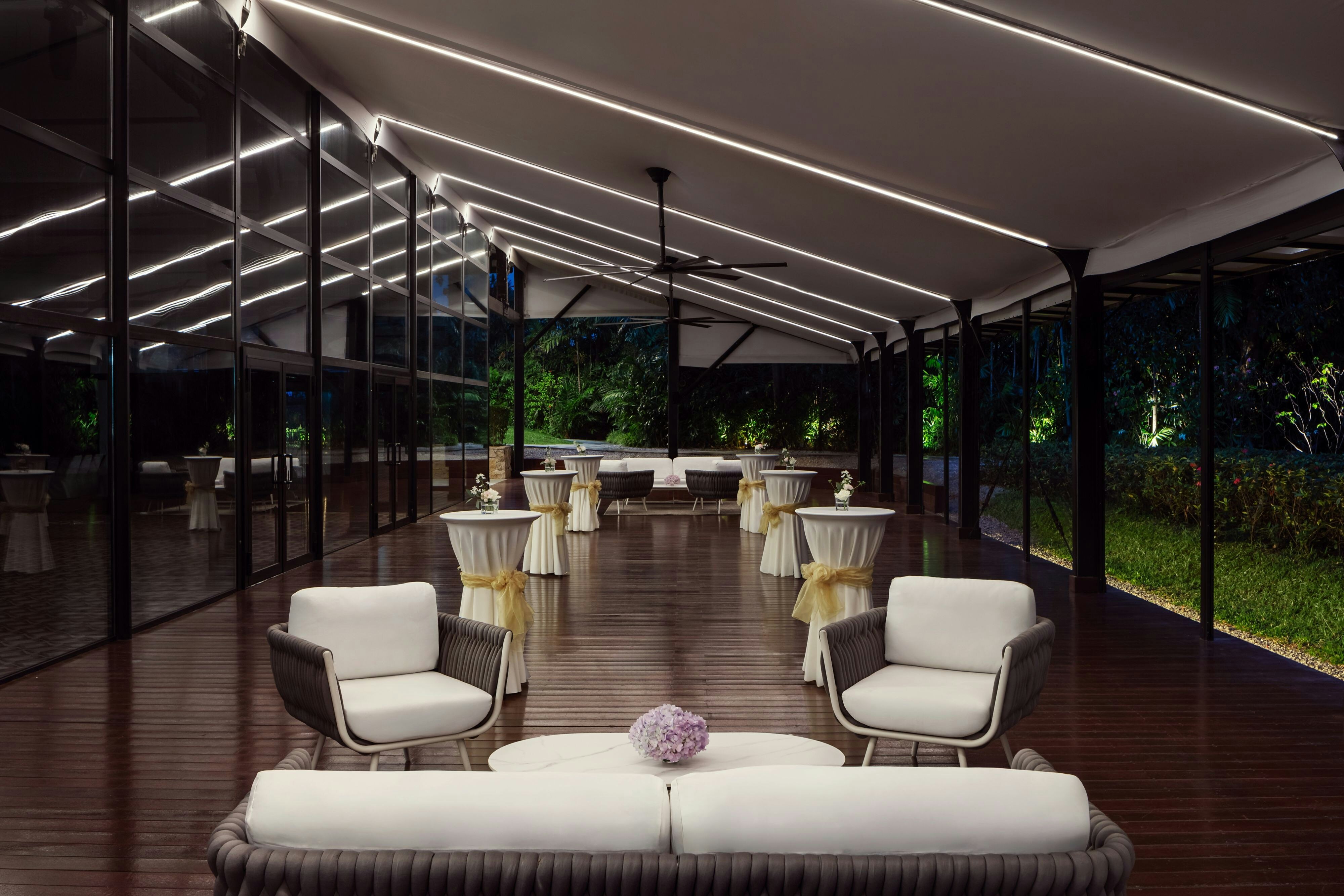 The Ritz-Carlton, Millenia Singapore in SINGAPORE
