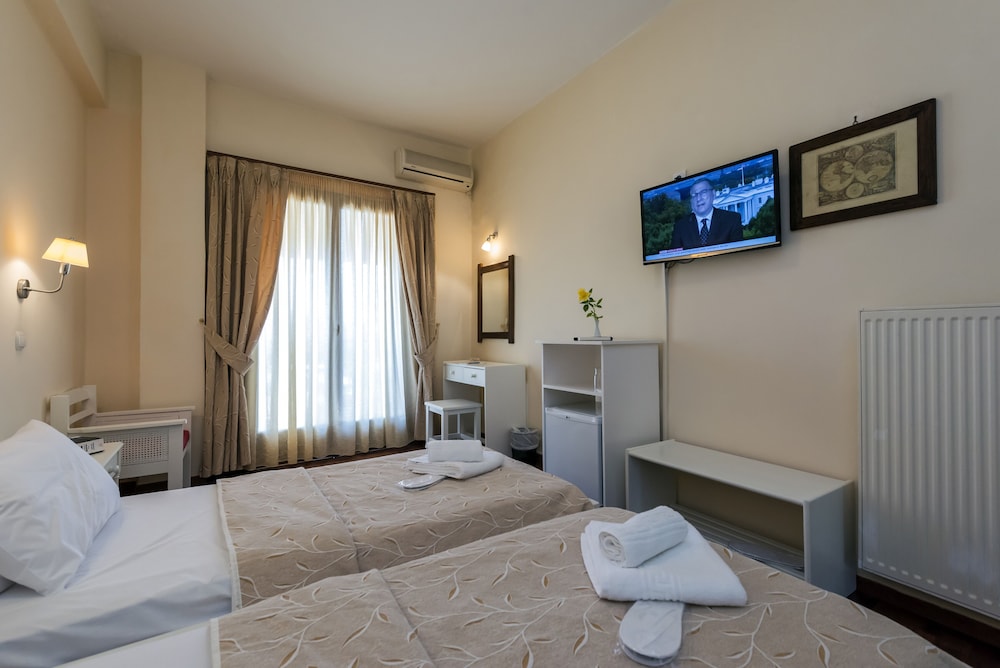 Akrogiali Hotel 29/75