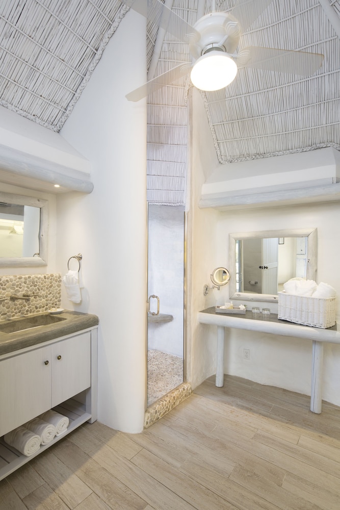 Galley Bay Resort and Spa All Inclusive Adults Only 20/83
