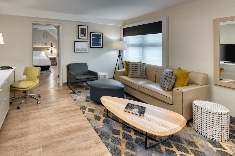The Insignia Hotel, Sarnia, a Tribute Portfolio Hotel 33/55