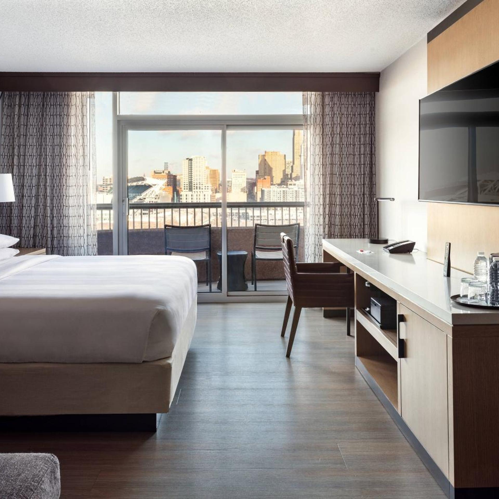 Room, King Bed, Balcony