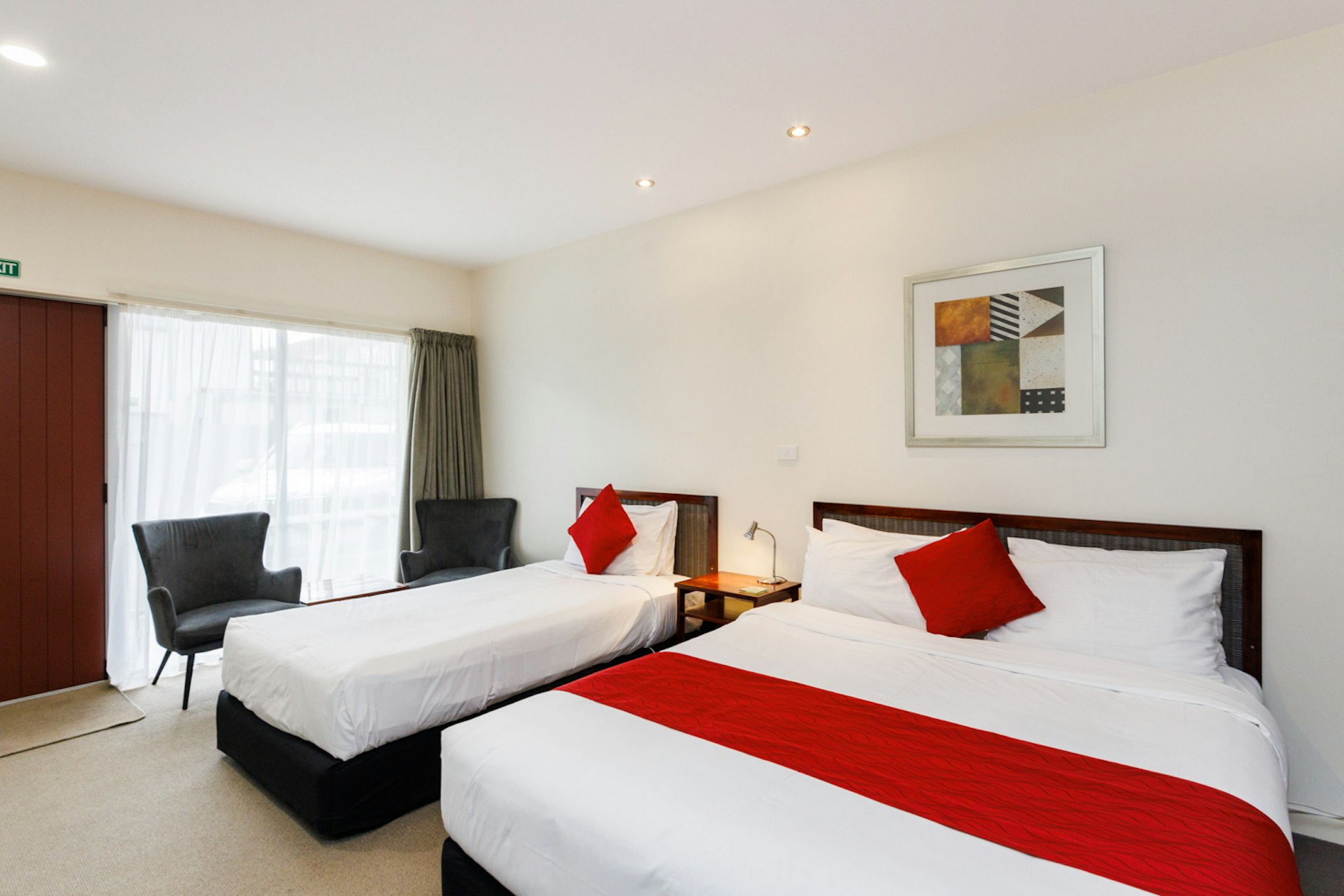 Fitzherbert Regency Motor Lodge 12/46