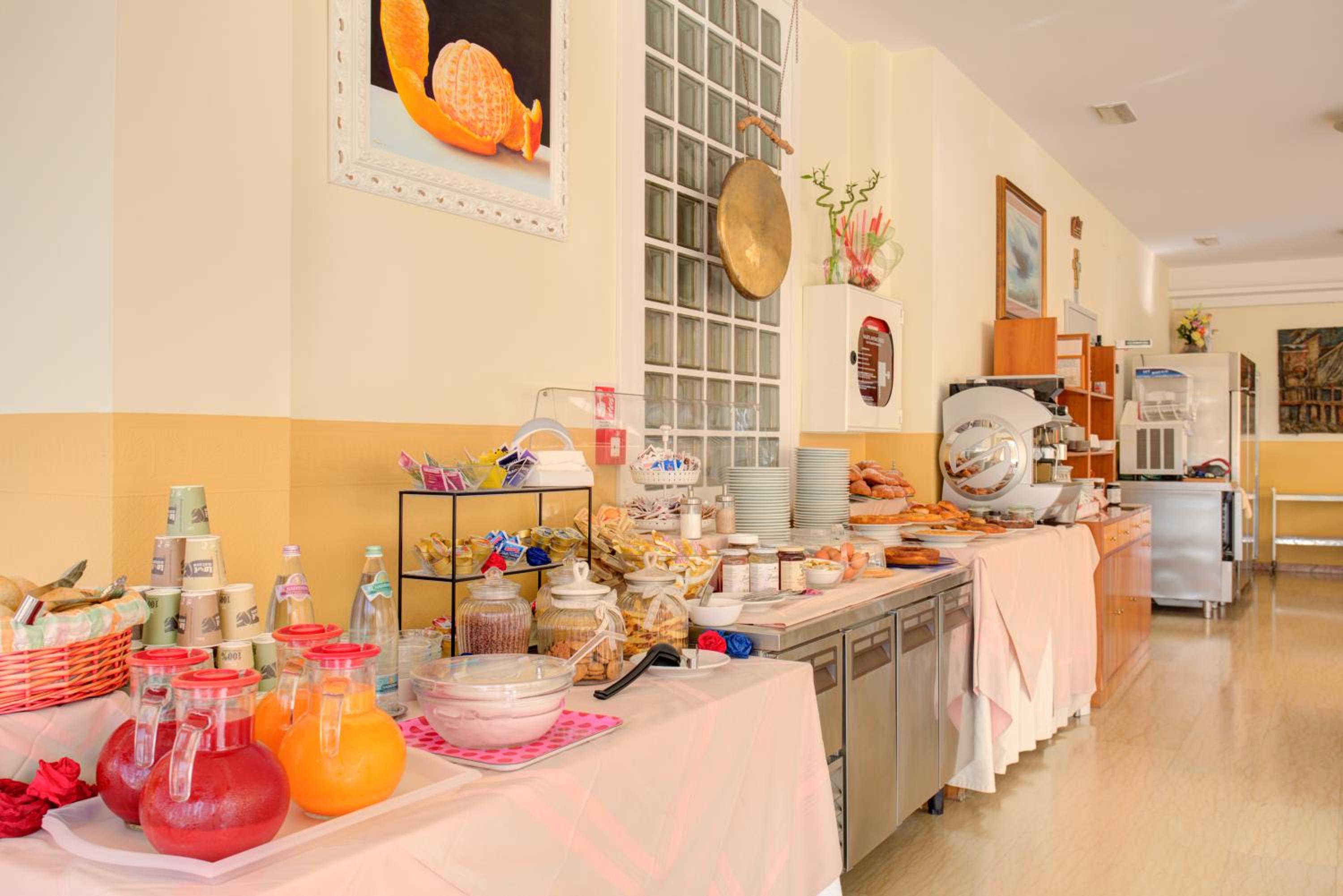Hotel Nella 27/50
