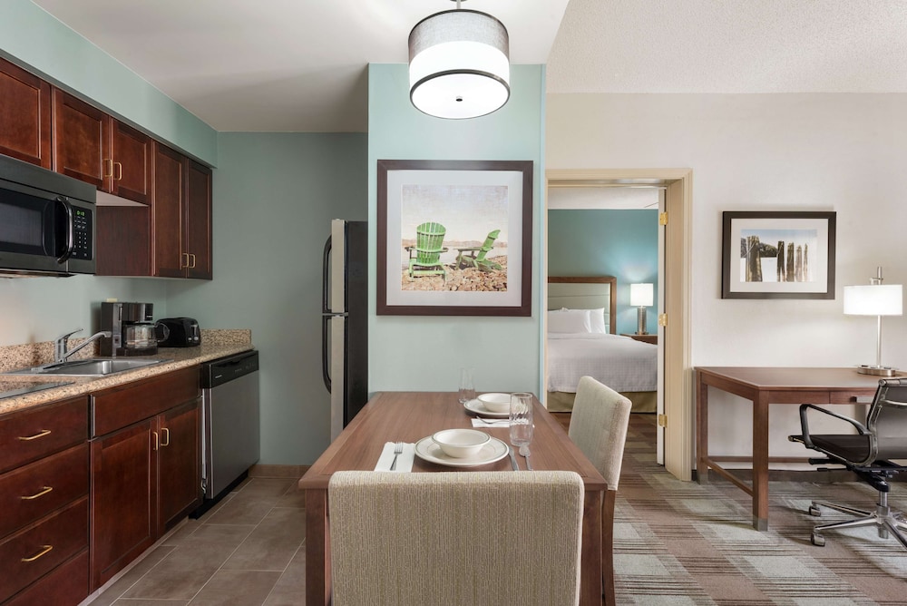 Homewood Suites By Hilton Charleston Mt Pleasant 34/54