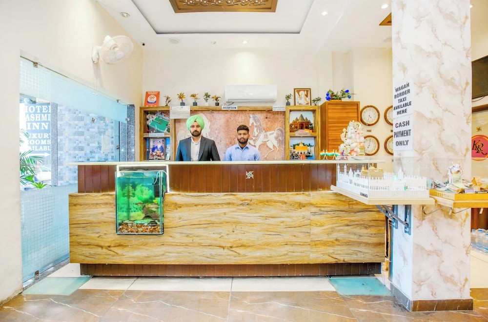 Hotel Karan Residency 7/50