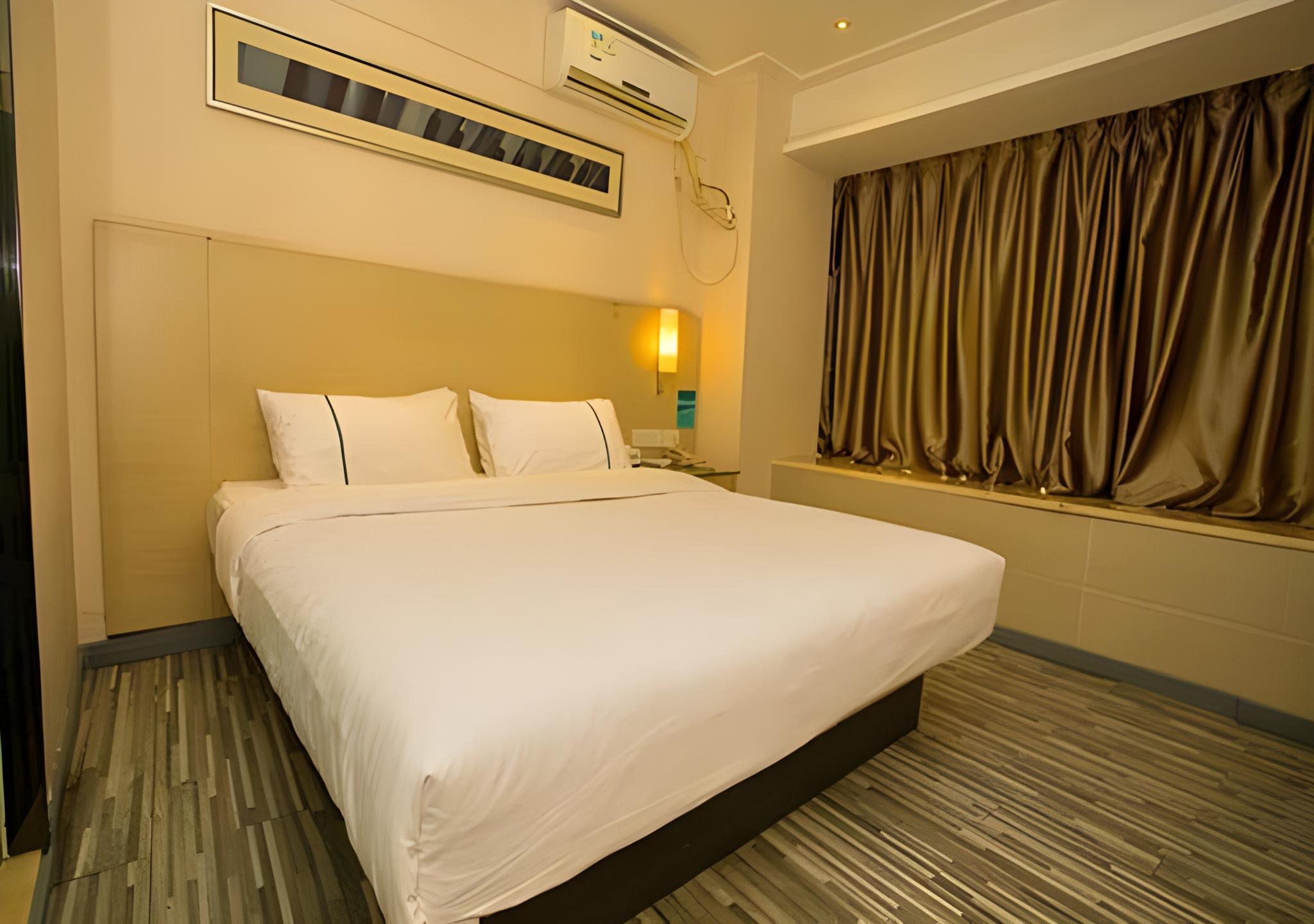 غرفة قياسية بسرير كوين، City Comfort Inn Wuhan Jiangxia 2/3