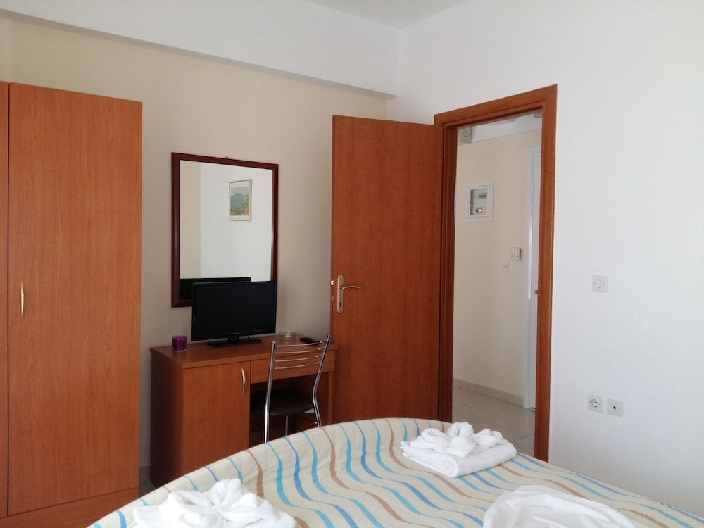 Pavloudis Apartments 14/50