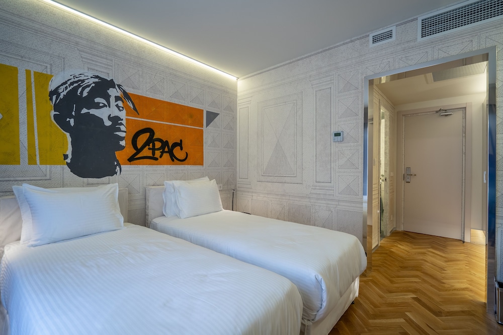 Platforma Design Hotel 20/66
