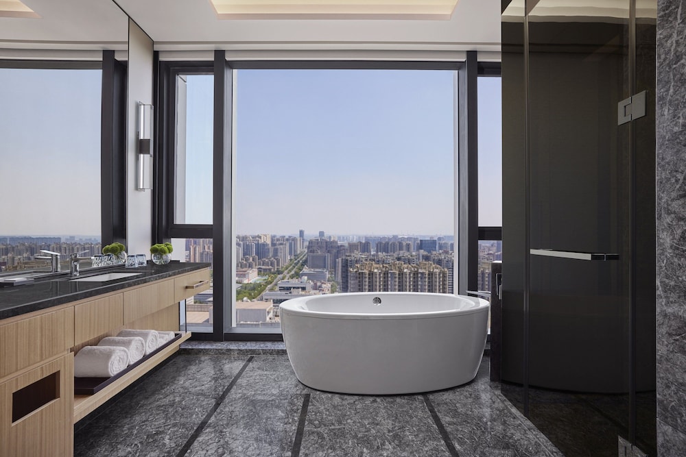 غرفة تنفيذية بسرير كينج، JW Marriott Hotel Xi'an 8/10