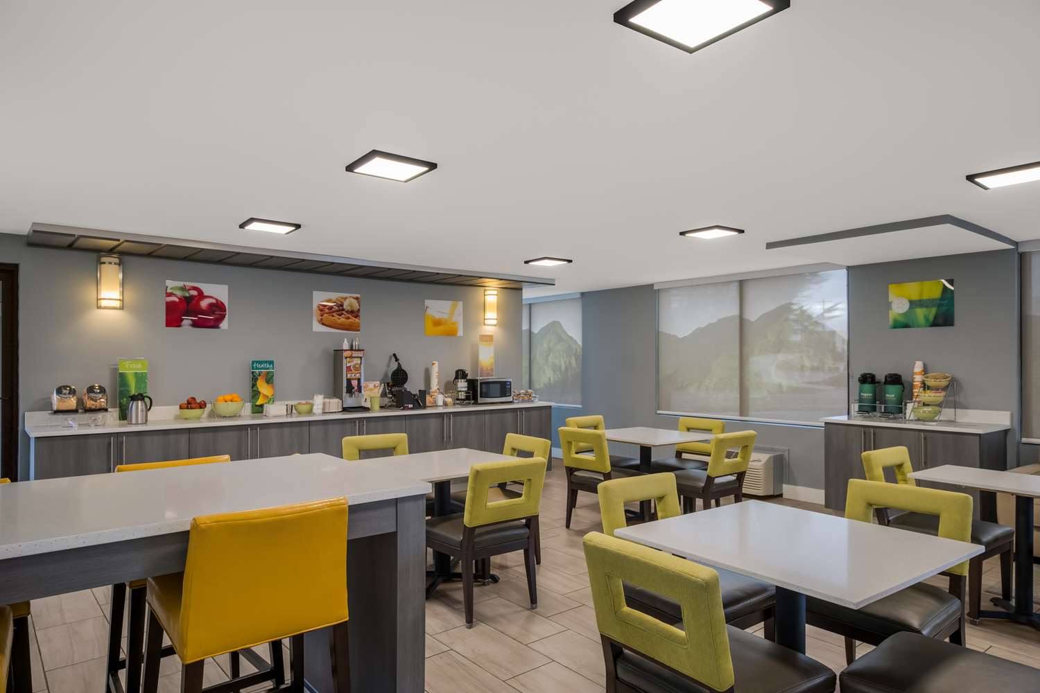 Quality Inn Asheville Airport 27/35