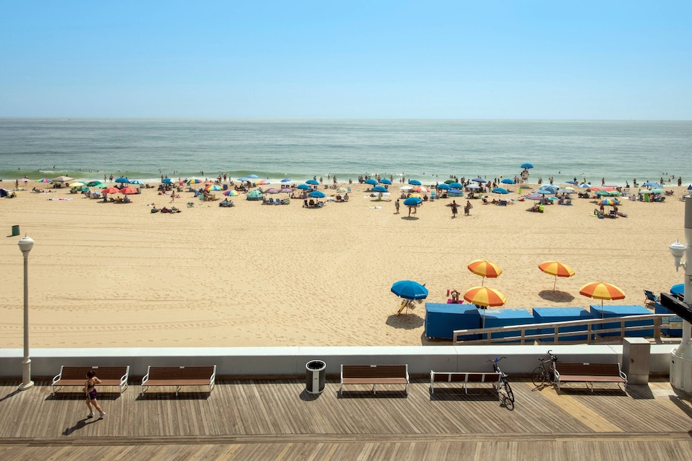 Courtyard Ocean City Oceanfront 14/25