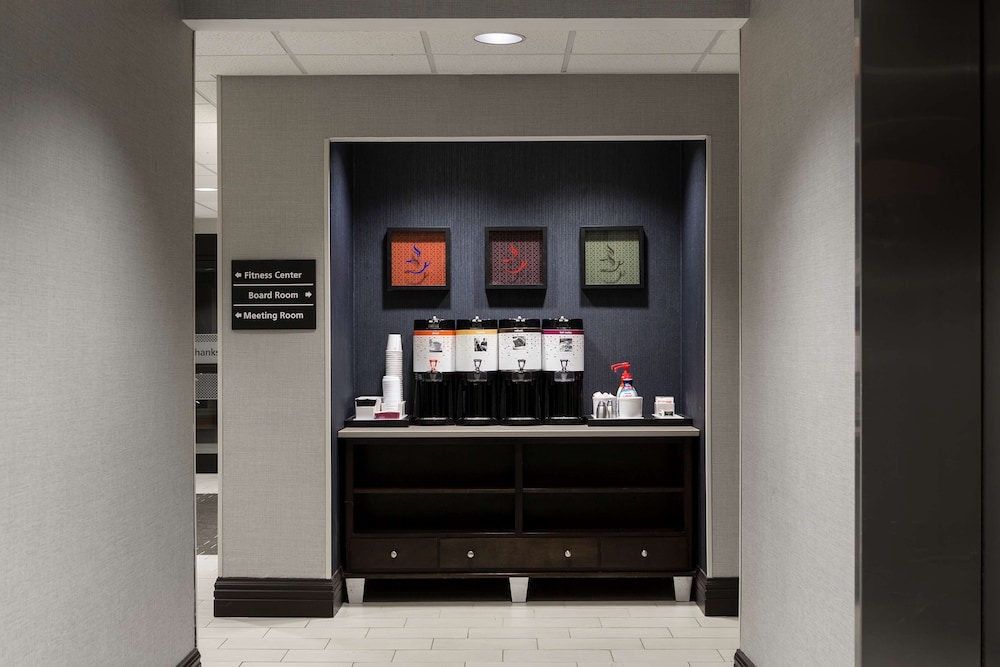 Hampton Inn by Hilton Troy 18/43