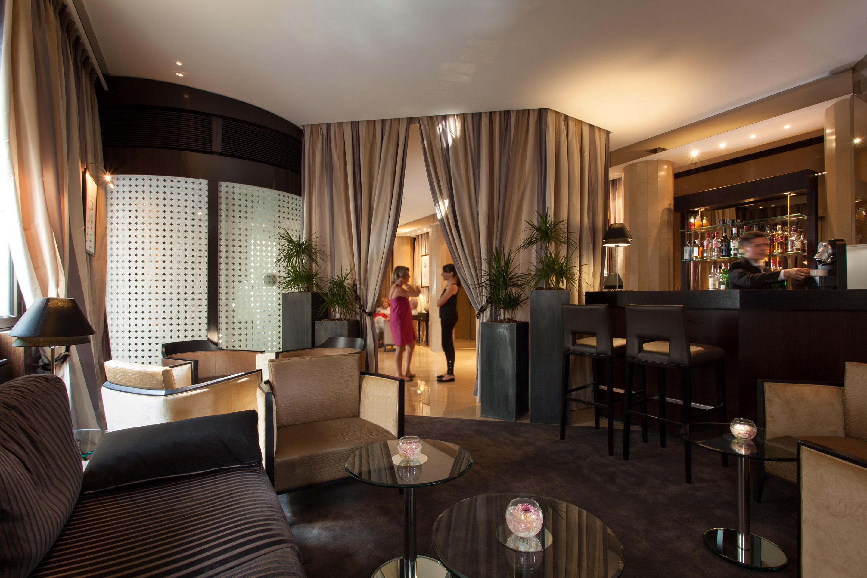 Residence Du Roy Hotel in PARIS