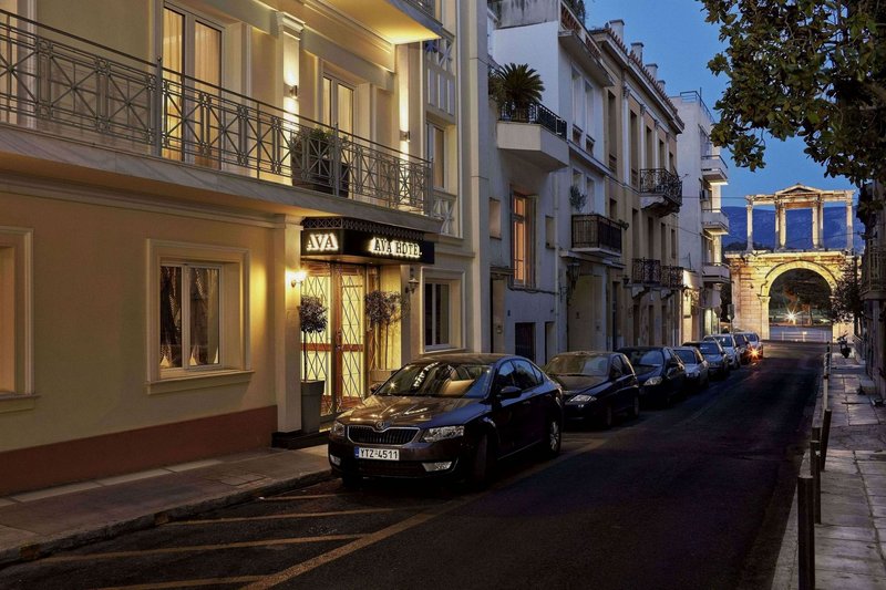 Ava Hotel Suites 39/39