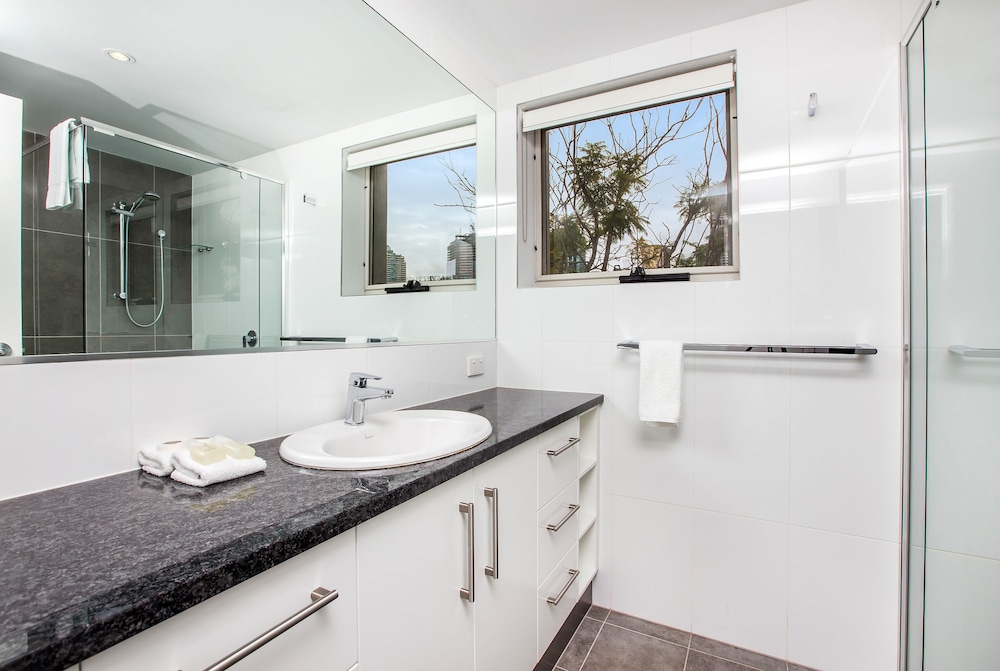 Bridgewater Terrace 54/54