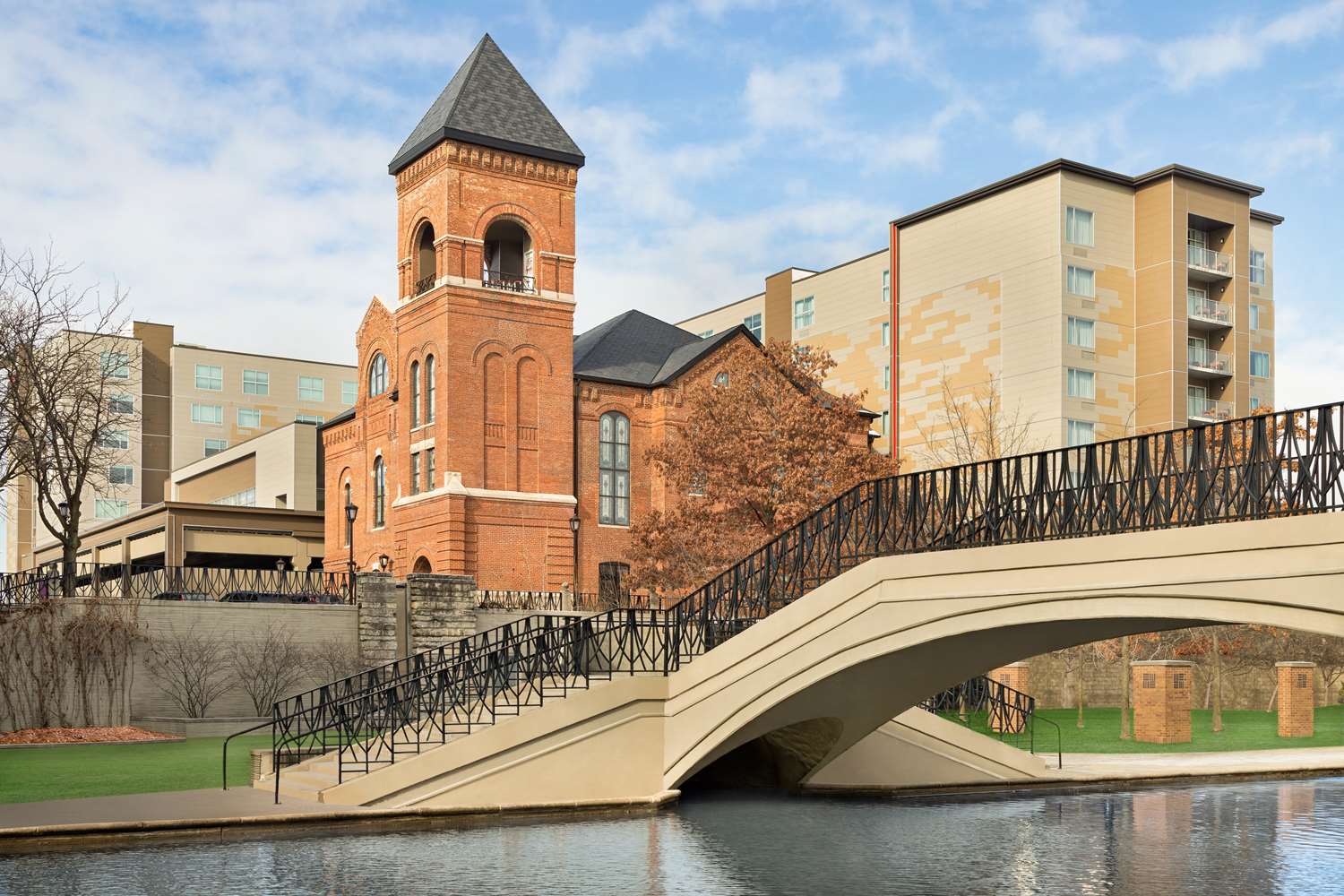 Homewood Suites by Hilton Indianapolis Downtown IUPUI 30/33