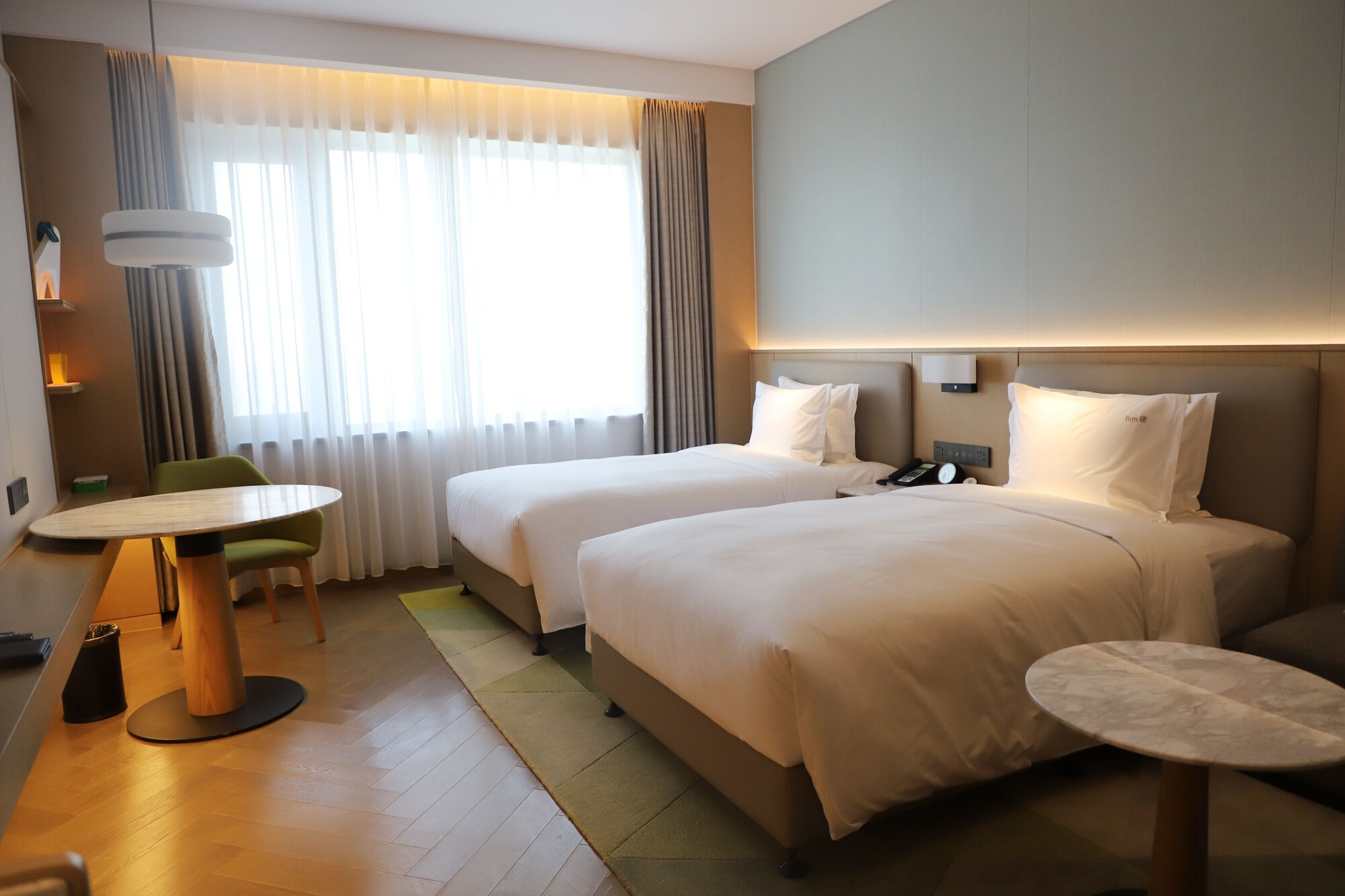 غرفة قياسية بسريرين منفصلين بإطلالة على المدينة، Holiday Inn Zhengzhou High-Tech Zone 4/6