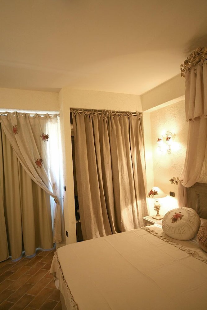 IL POGGIO LUXURY COUNTRY RESORT 9/33