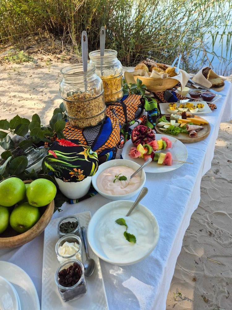 Camp Nkwazi 10/29