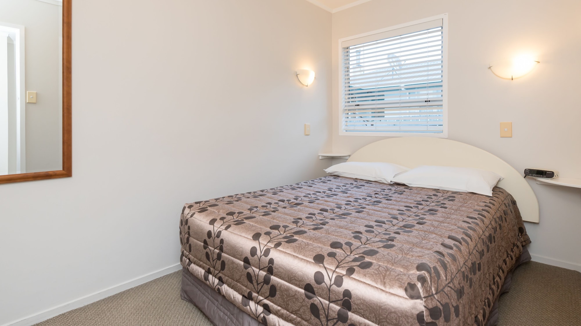 1 Bedroom, Petite, 1 Double and 1 Single Bed