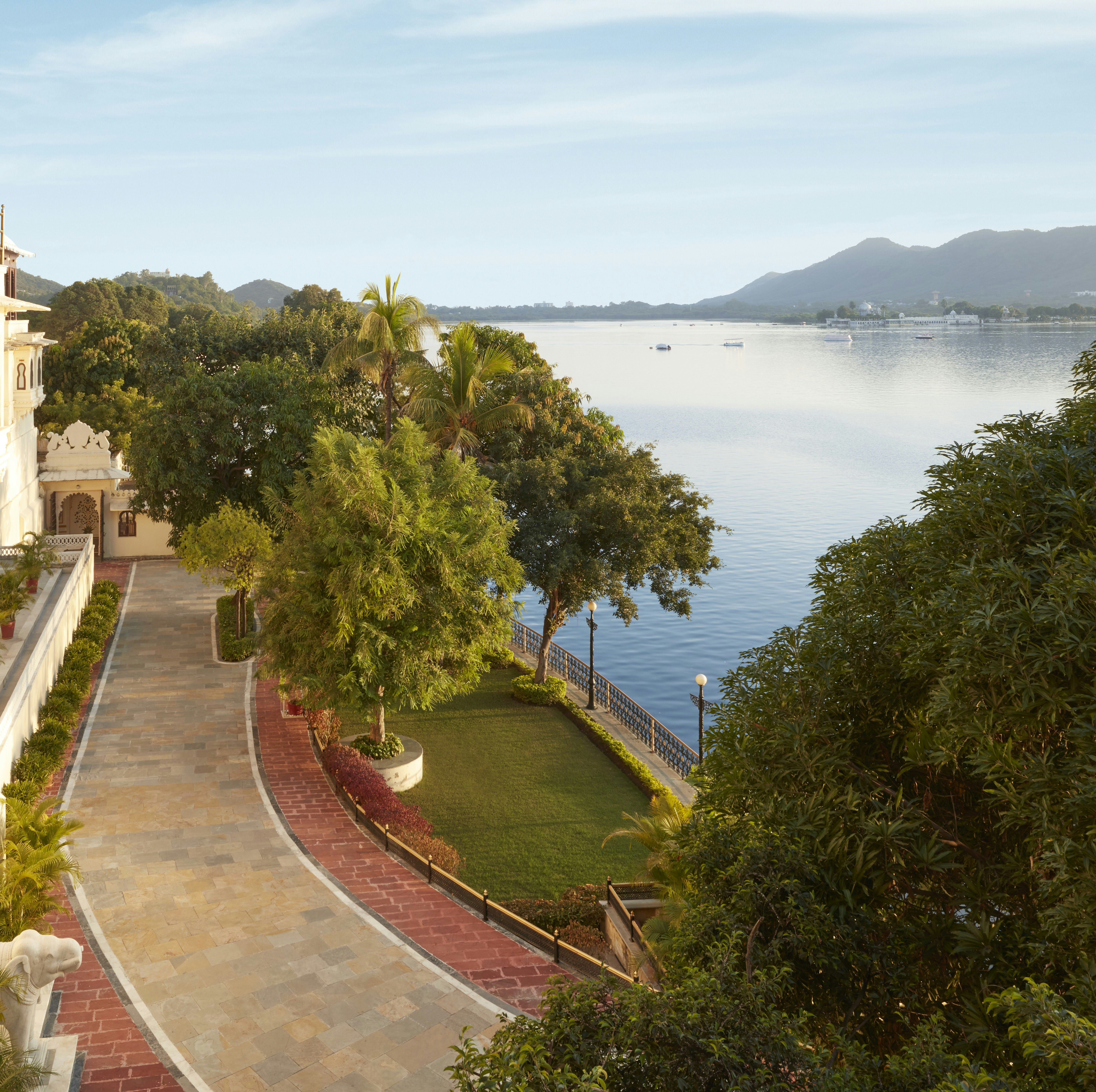 Taj Fateh Prakash Palace 49/54