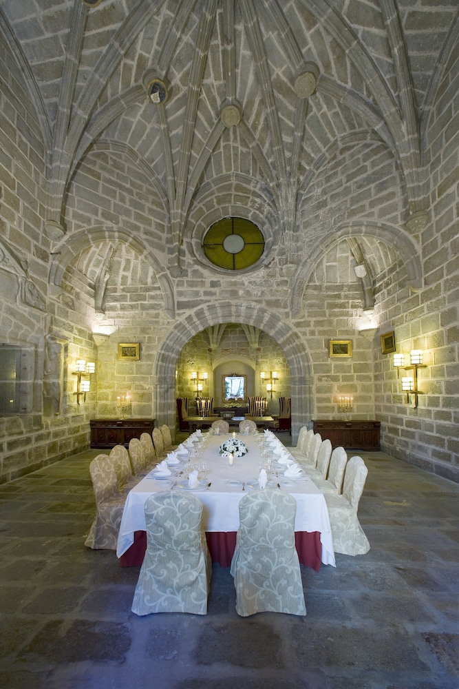 Parador de Plasencia 33/65