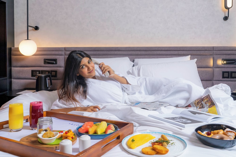 Novotel Pune Nagar Road 61/71