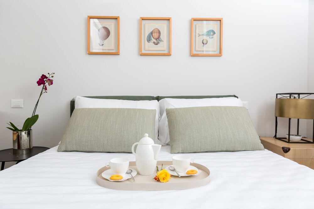 Relais Luce Florence 43/52