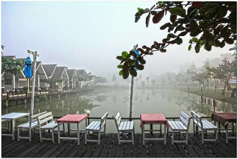 Ban Naam Resort 30/39