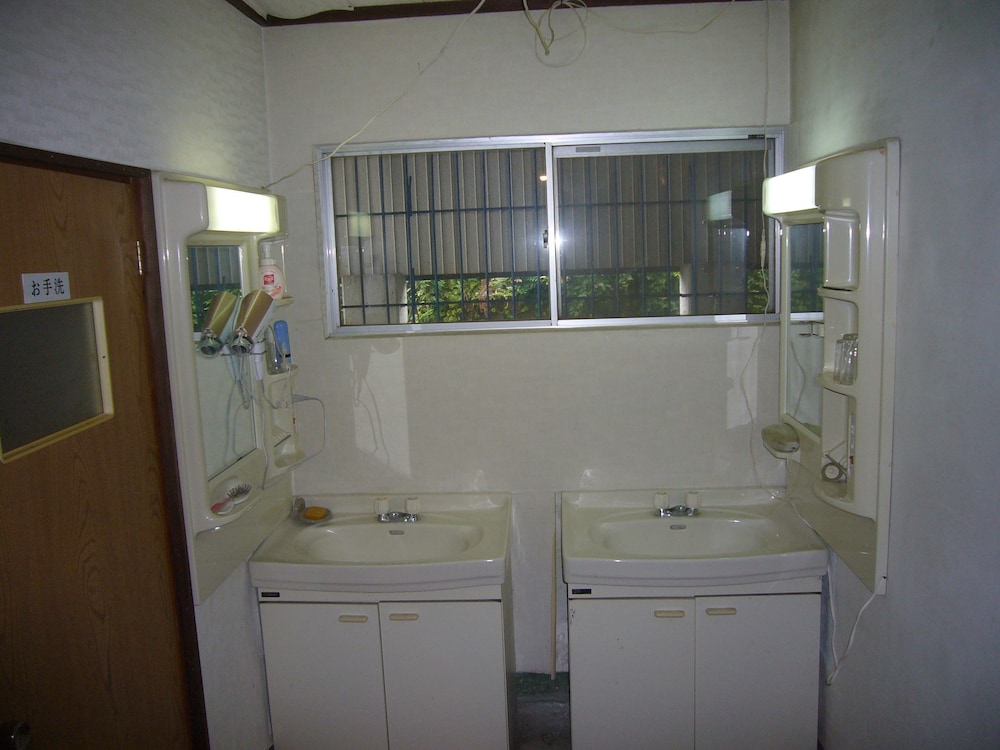 Futago Cabin 50/50