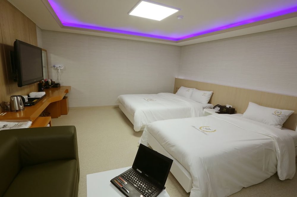 Havana Hotel 20/36
