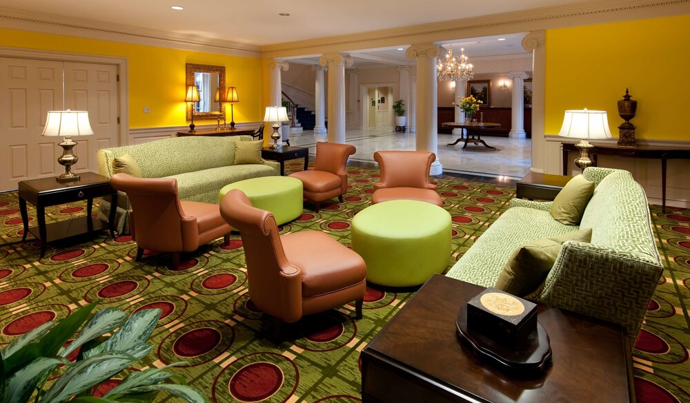 Virginia Crossings Hotel Conference Center 29/41