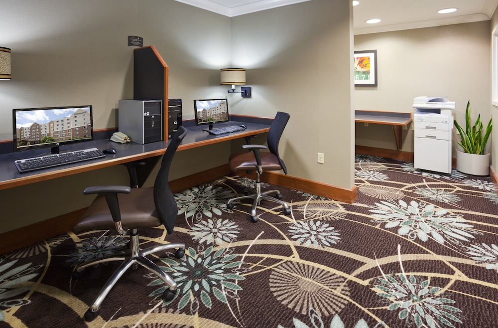 Staybridge Suites Minneapolis-Bloomington 62/79