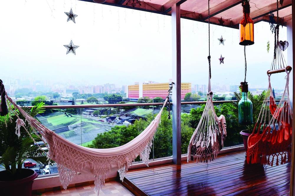 Sixtina Plaza Hotel 62/65