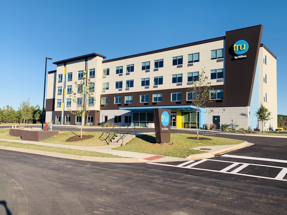 Tru By Hilton Greensboro Lake Oconee Ga 3/40
