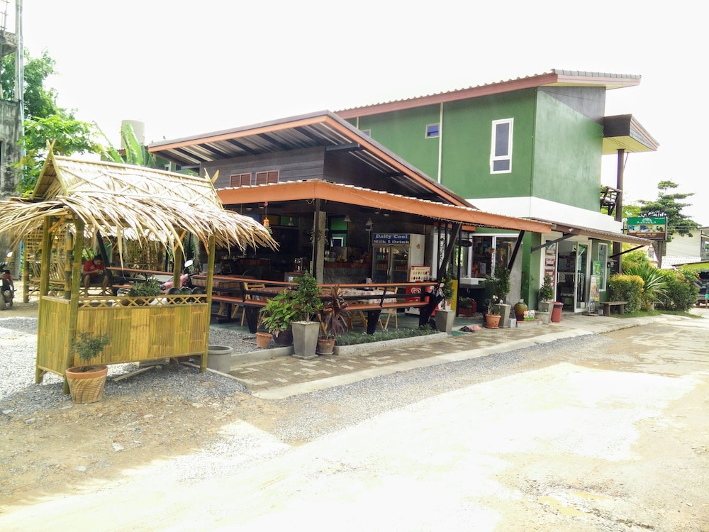 Riviera Boutique House 2/66