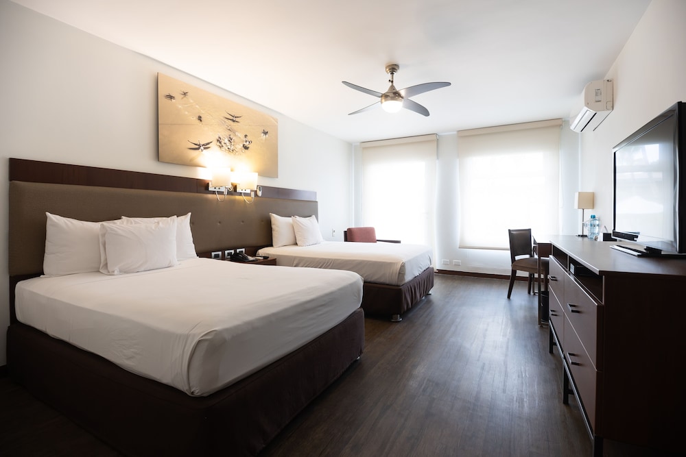 CASA ANDINA PREMIUM PIURA 24/76