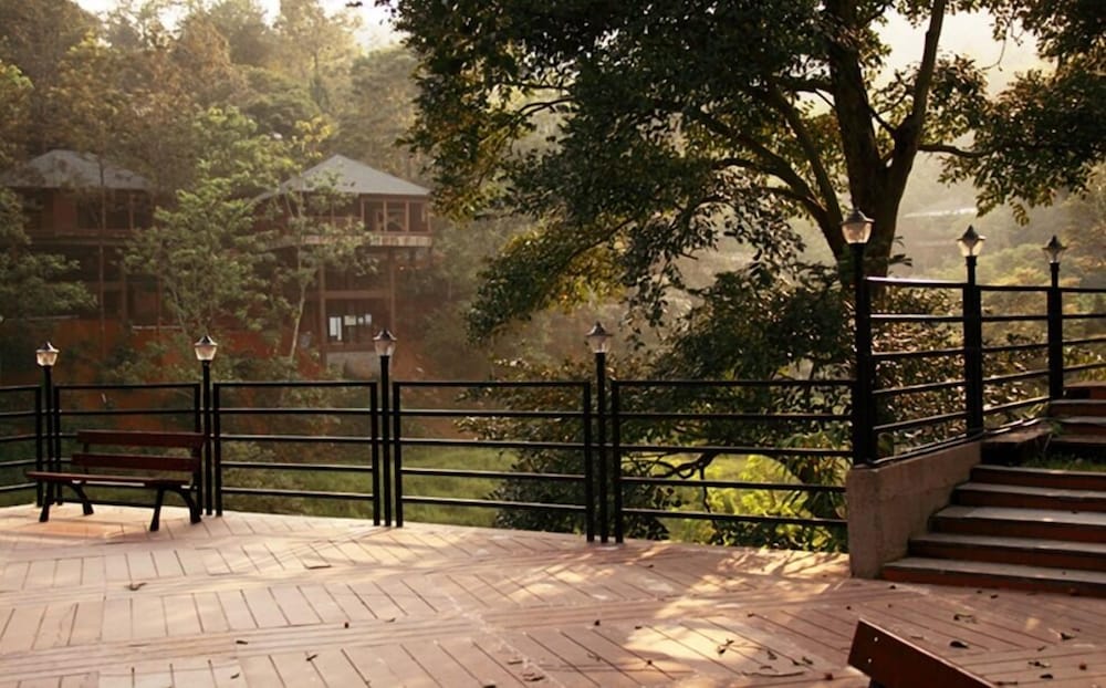The Ibnii Spa Resort 36/48