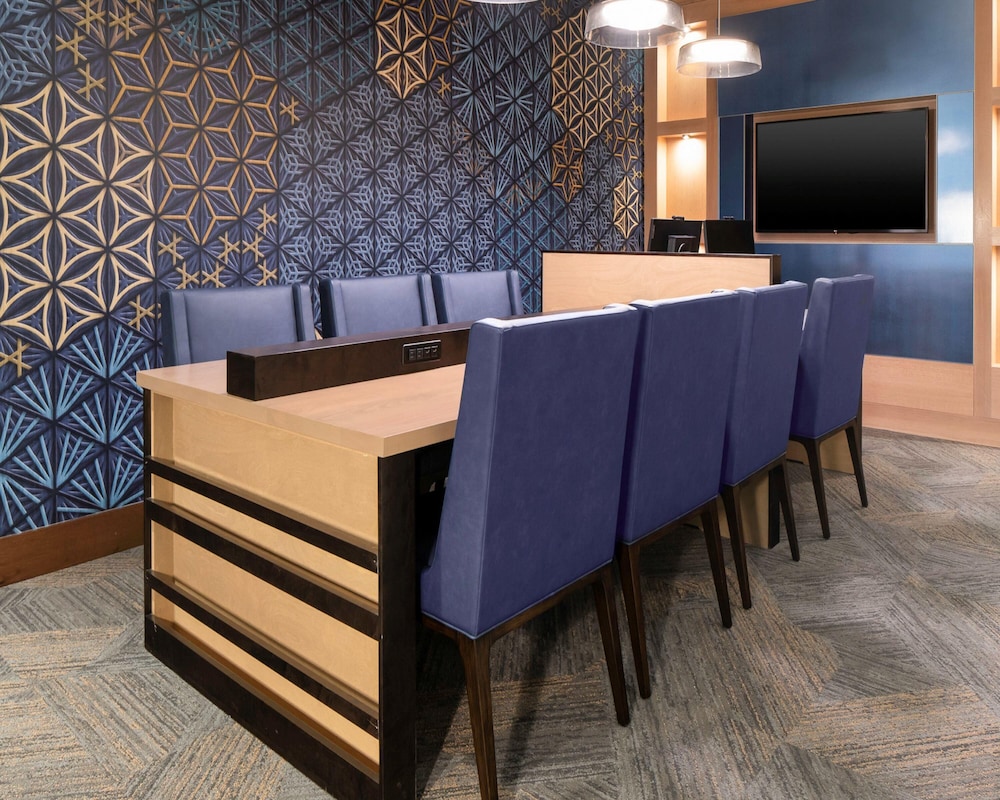 Hyatt Place Allentown / Lehigh Valley 19/23
