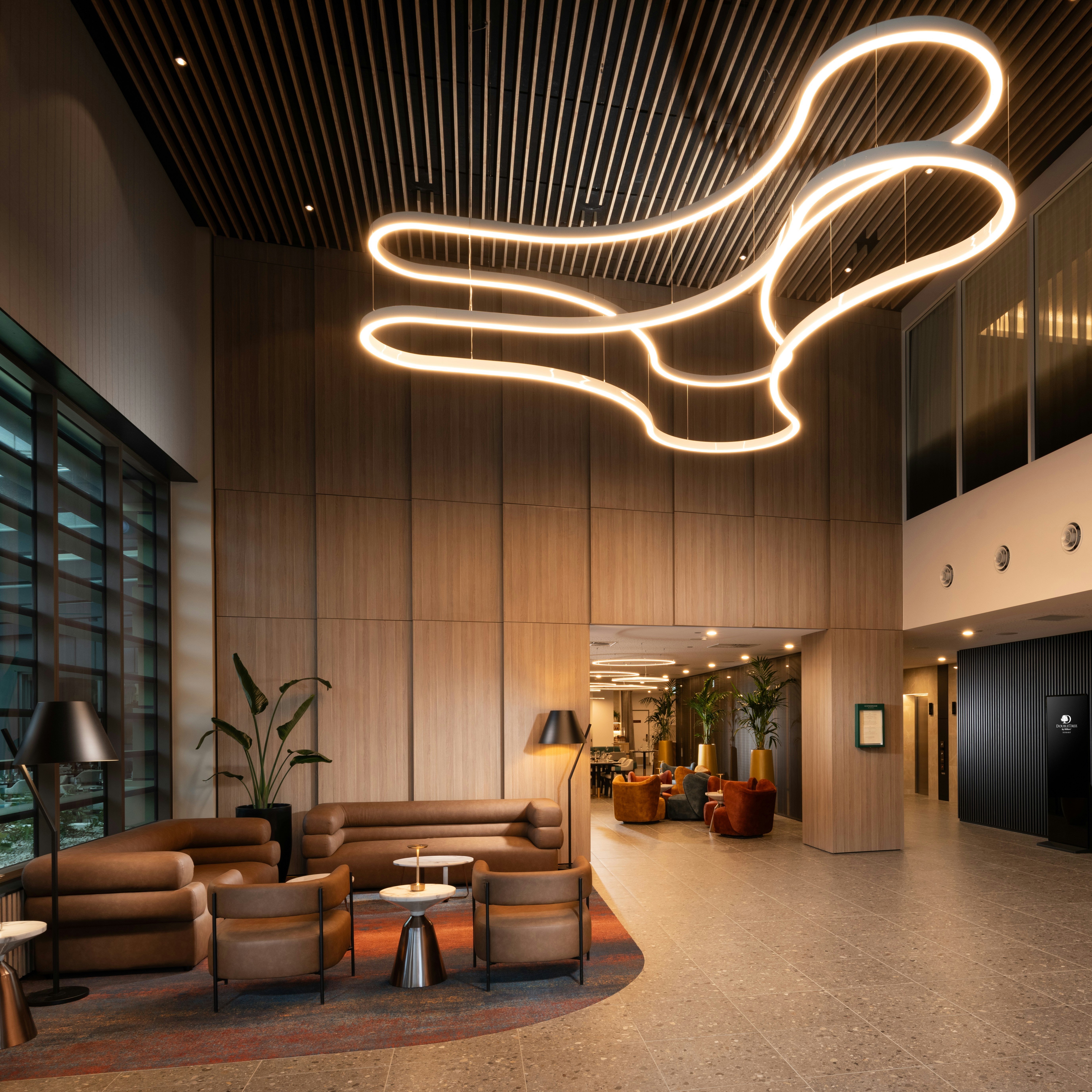 DoubleTree by Hilton Hobart 16/28