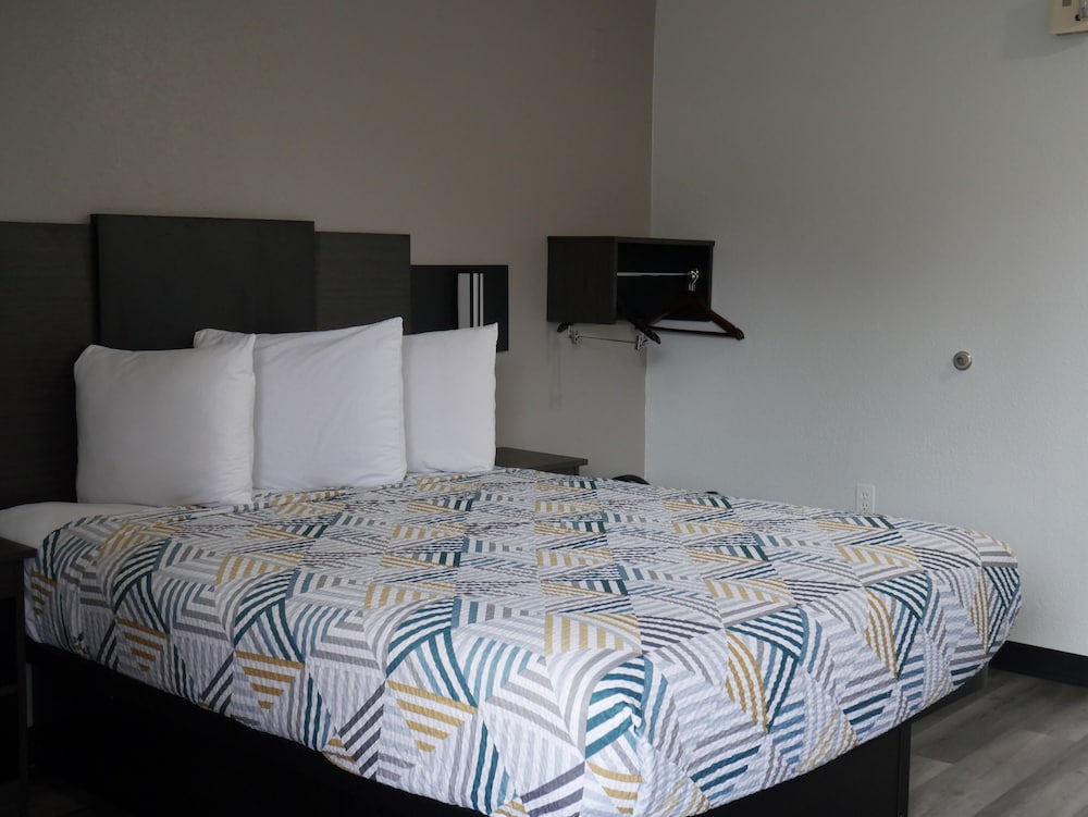 Motel6 Tacoma, WA - South 28/46