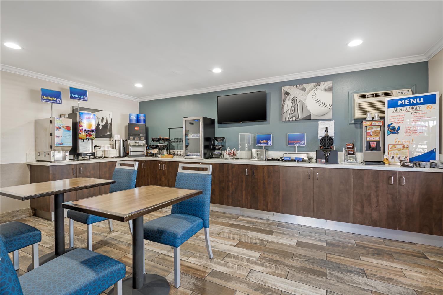 Best Western Courtesy Inn - Anaheim Park Hotel 23/31