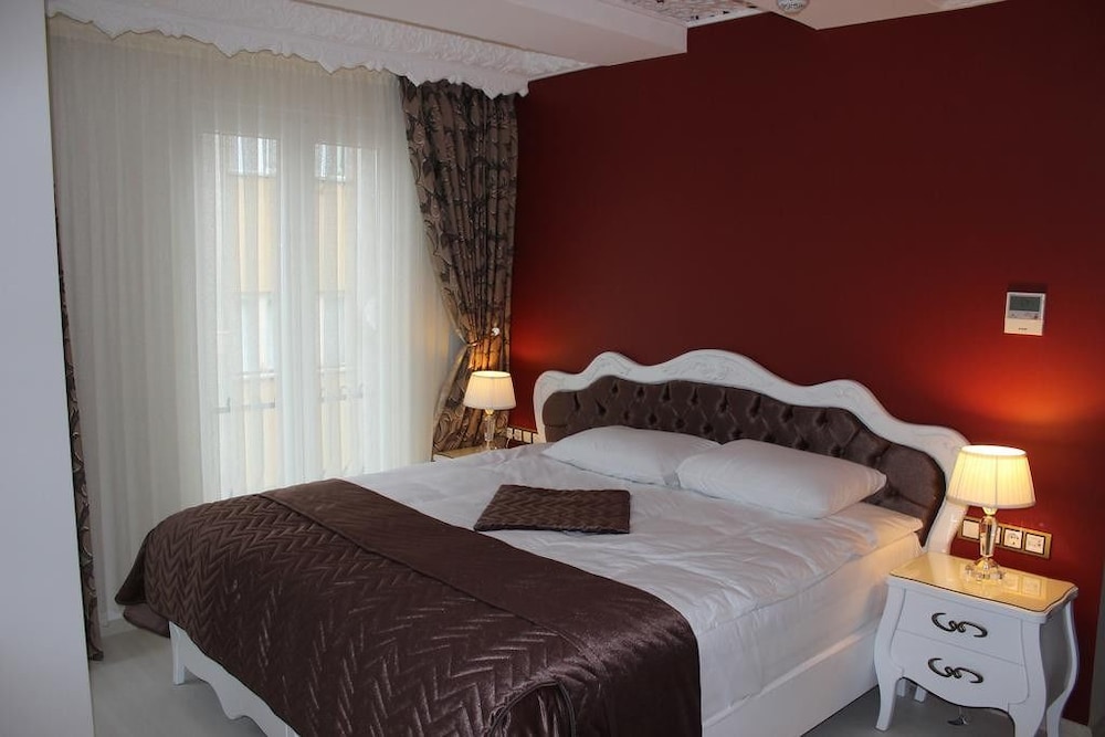 Azade Butik Otel 12/34
