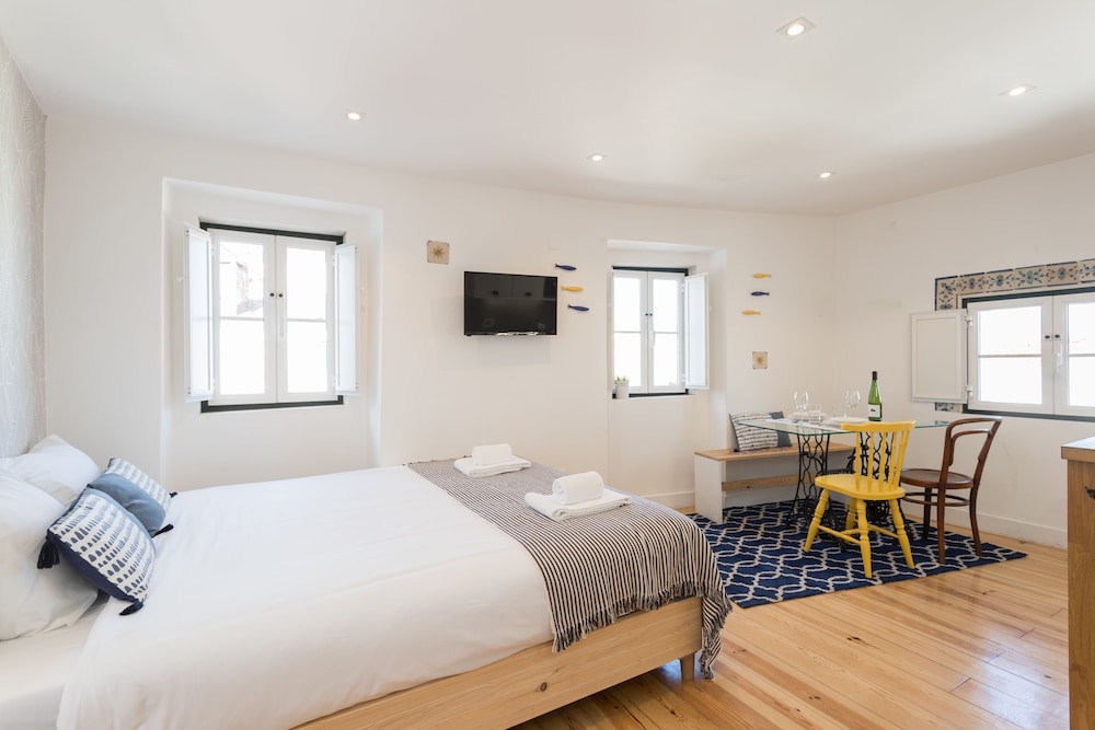 Alfama Loft By Lu Holidays 6/20