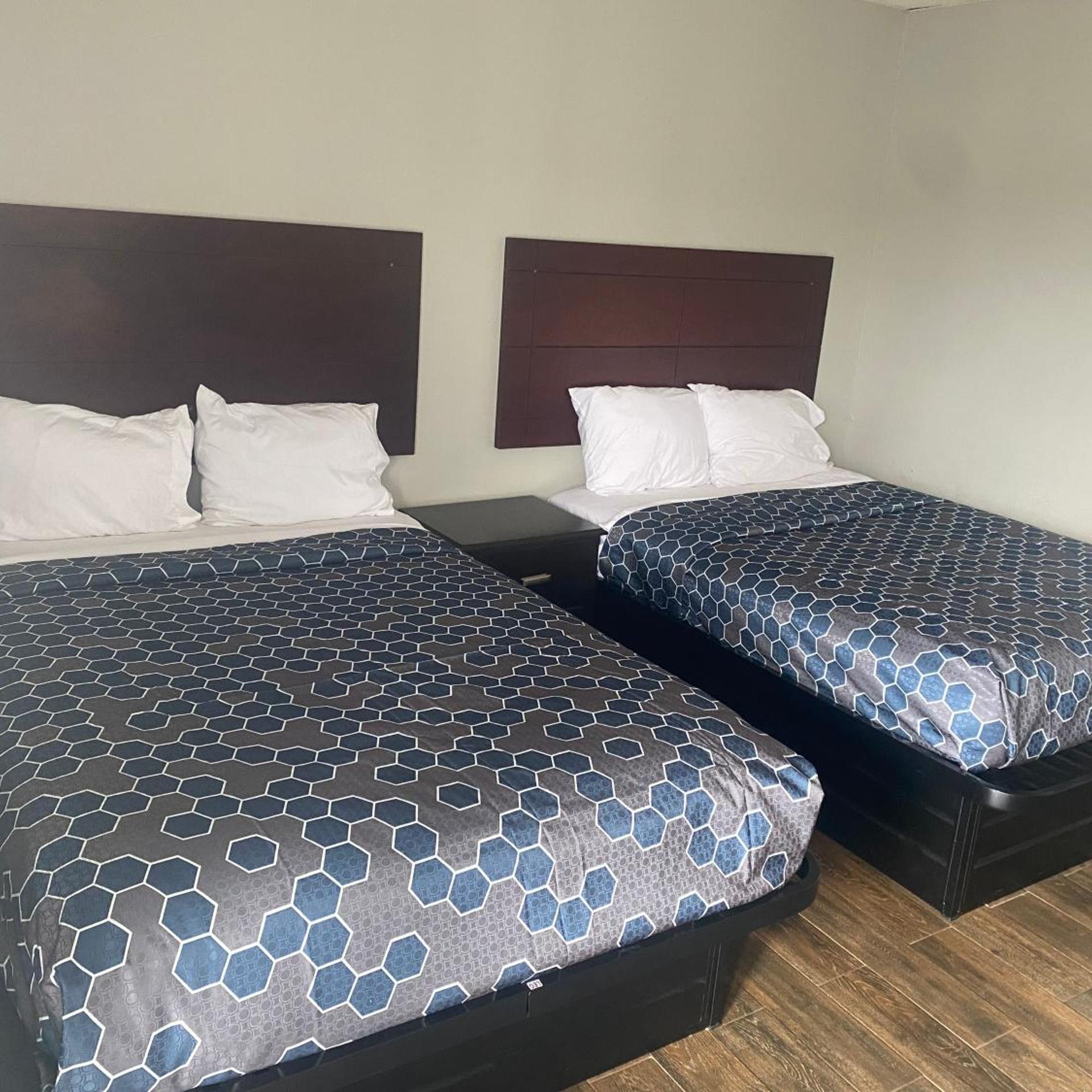 Room, Twin Beds