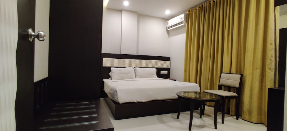 Anchal Villa 24/39