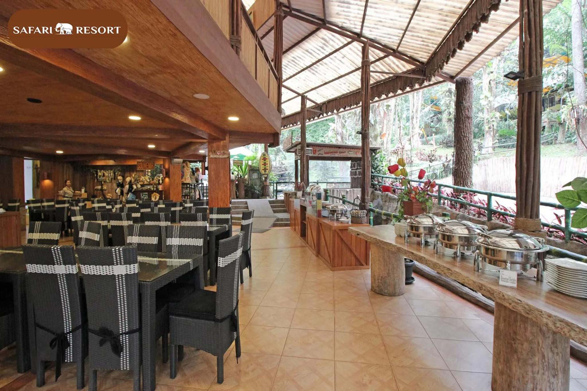 Safari Lodge Hotel 35/51