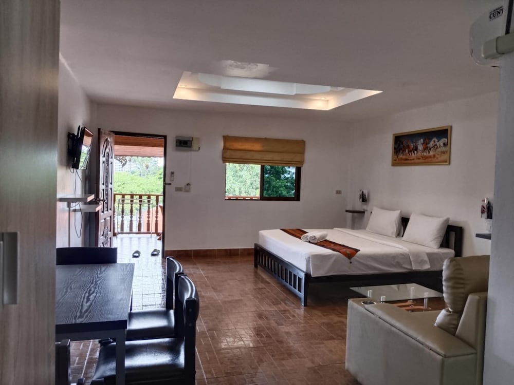Phratamnak Inn - Hostel 30/77
